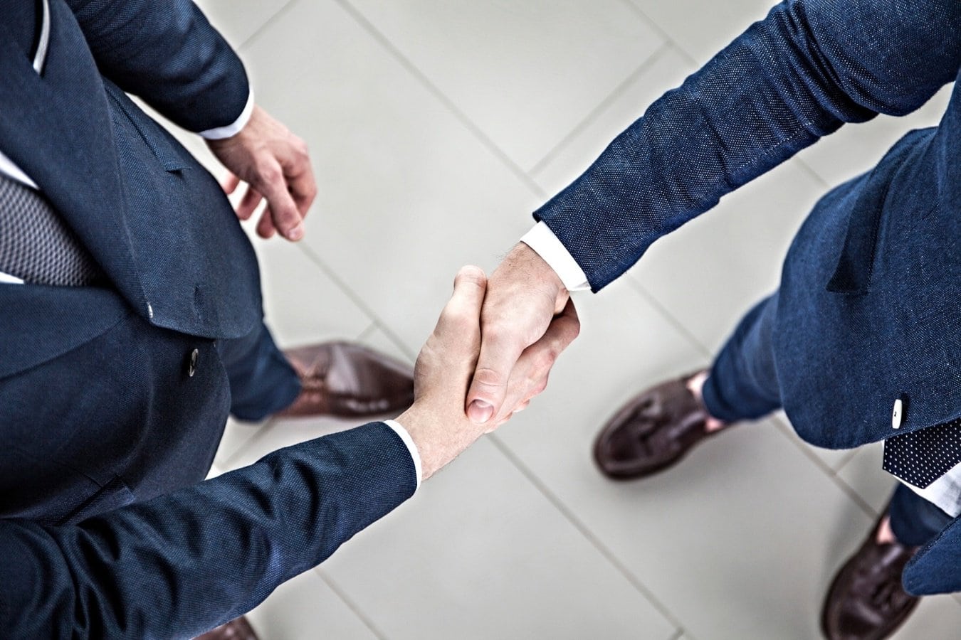 10 tips to improving supplier relationship management